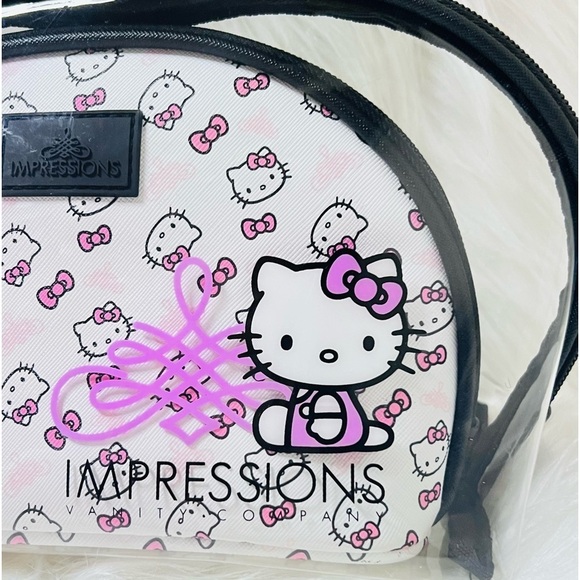 Hello Kitty® Clutch Set - Picture 2 of 5